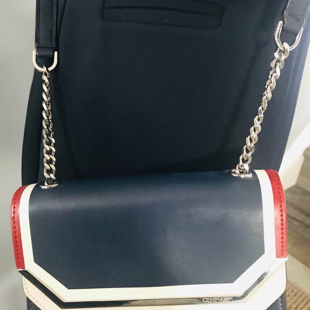 🌺Calvin Klein Crossbody NYO bag🌺 - Picture 2 of 5